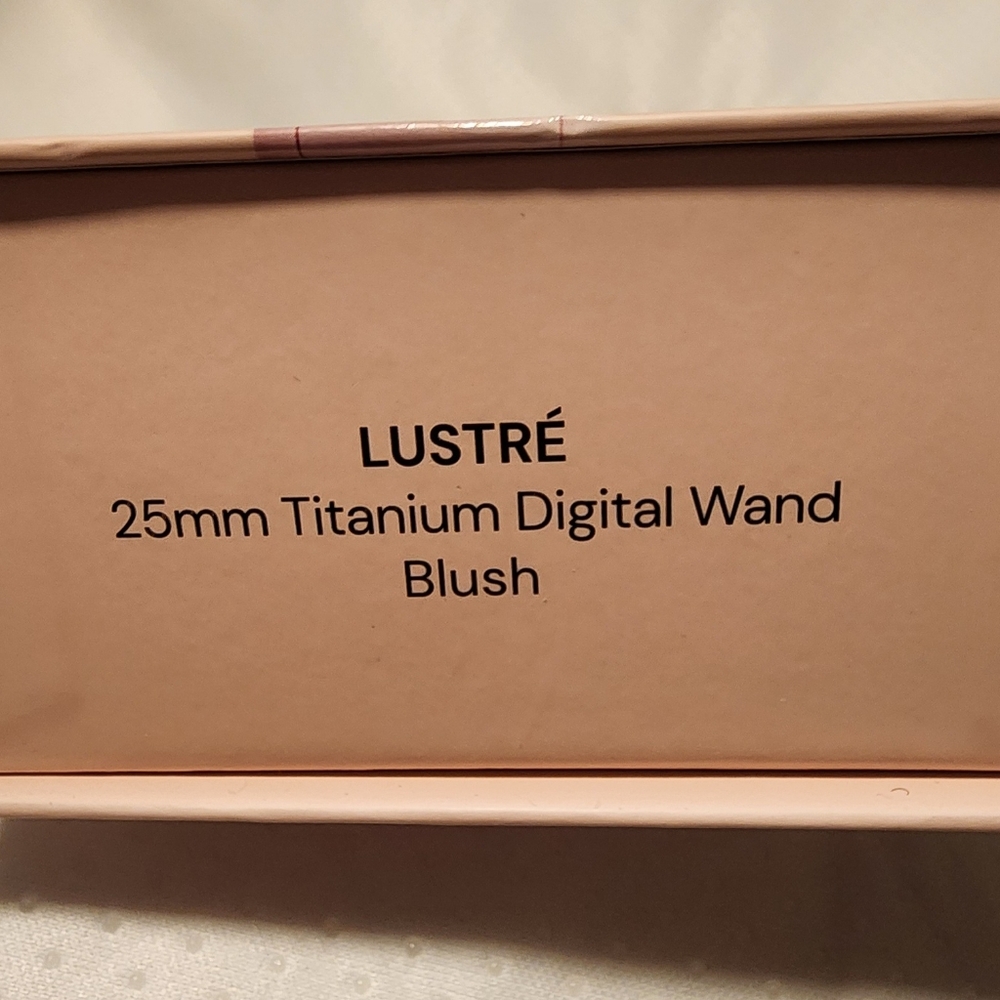 Lange Titanium Curling Wand - Picture 3 of 7